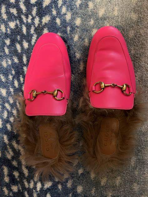 gucci princetown fur pink